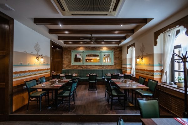 Indigo Buda — restaurant interior